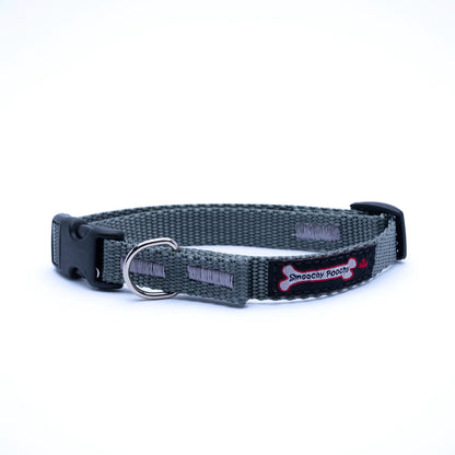 Smoochy Poochy Nylon Collar - 5/8" width